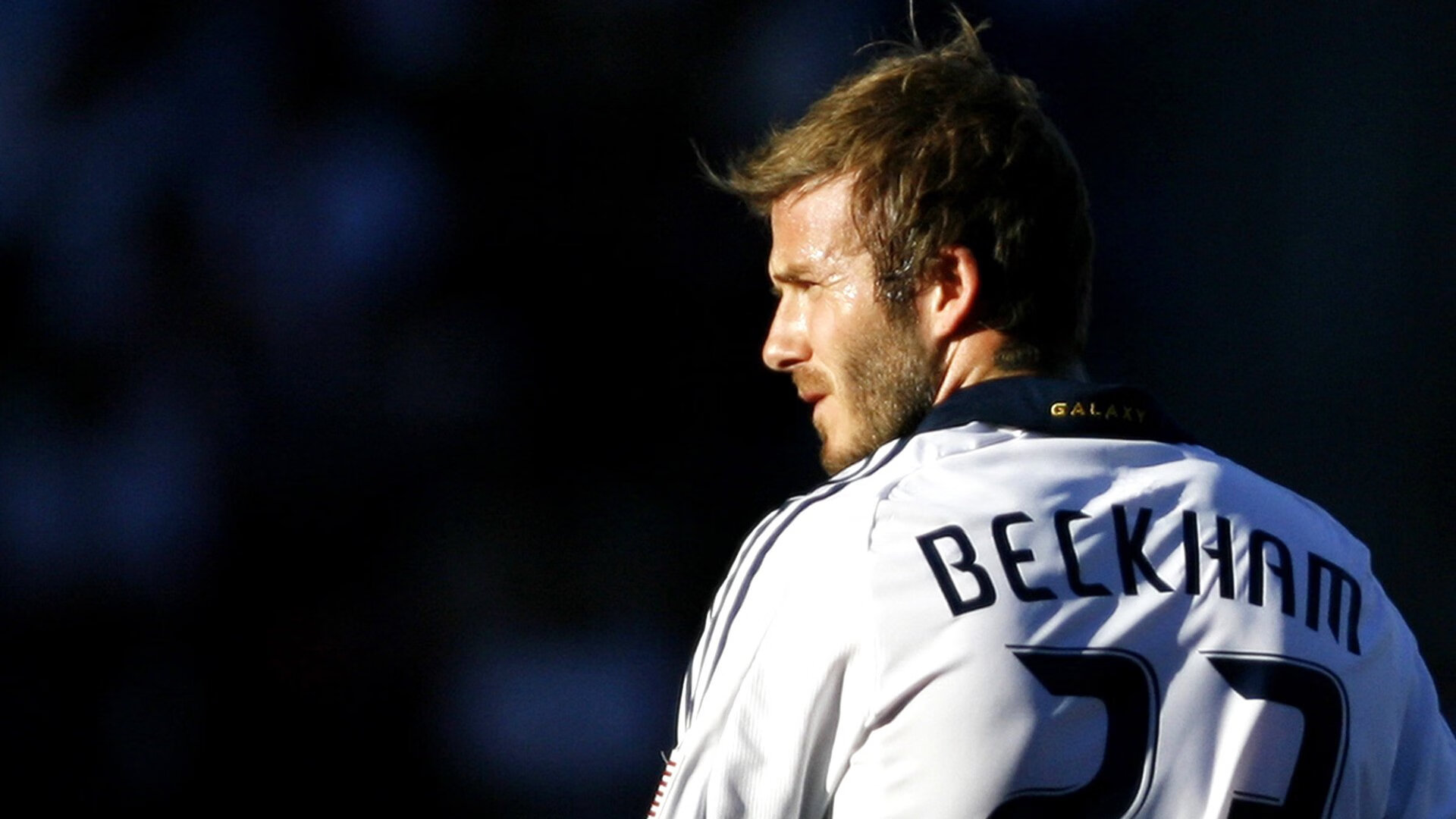 浓眉扛起全队，当广厦队遇见森林狼，一场跨越篮球次元的对话