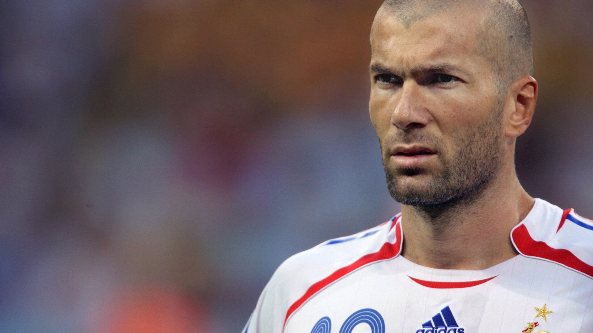 冰与火之夜的绝唱,格列兹曼压哨封神,加拿大主场力克芬兰挺进生死战